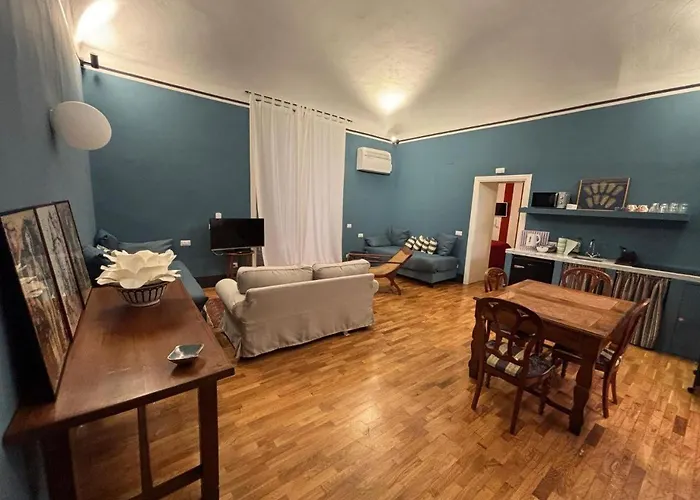 Rosso Napoli Suites